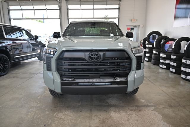 New 2026 Toyota Tundra Limited AWD/4WD image 2