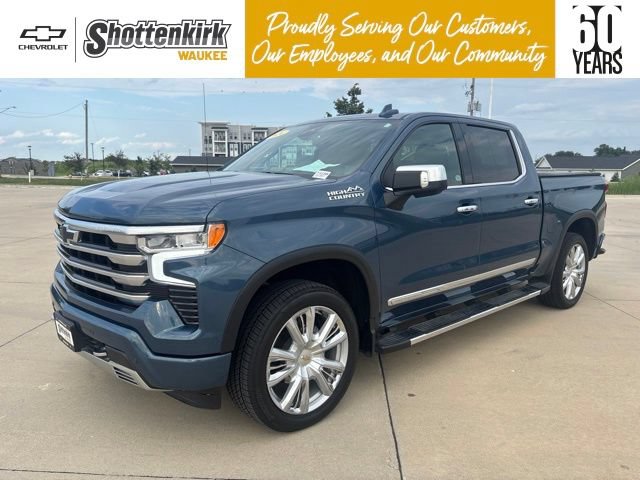 Used 2024 Chevrolet Silverado 1500 High Country w/ High Country Premium Package AWD/4WD image 1