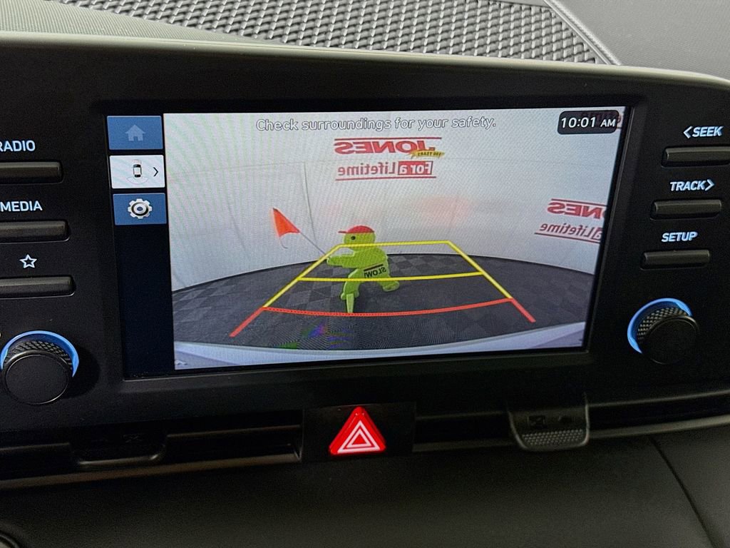 Certified 2025 Hyundai Elantra Sport FWD image 5