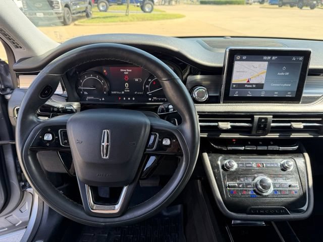Used 2022 Lincoln Corsair AWD w/ Premium Package image 13
