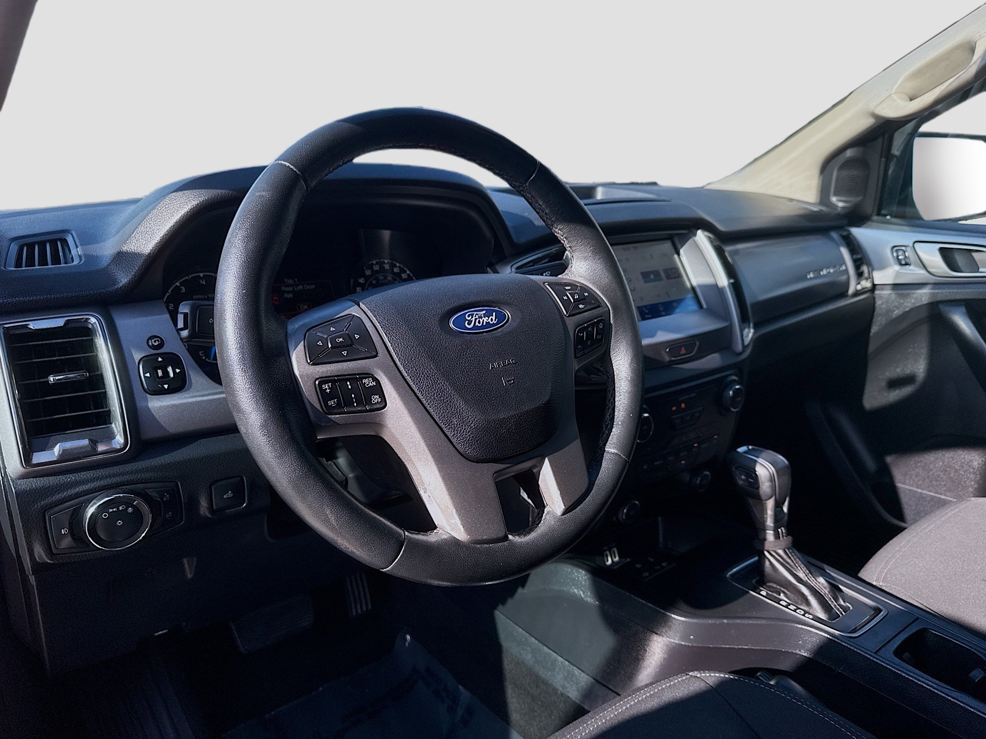 Used 2021 Ford Ranger XLT w/ Equipment Group 302A High image 9