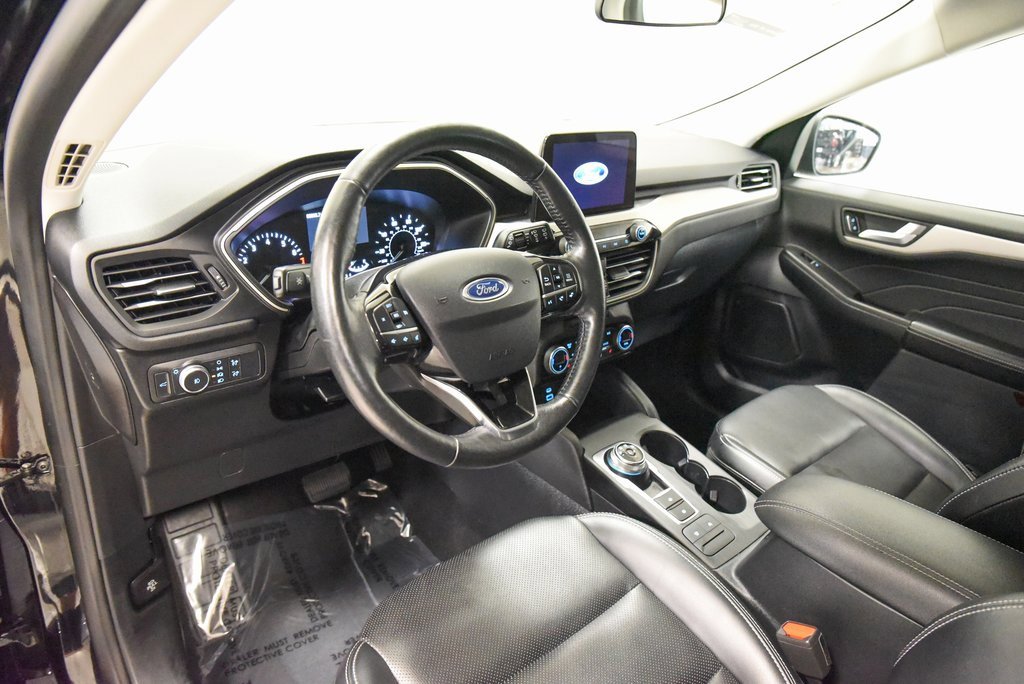 Used 2021 Ford Escape SEL image 15