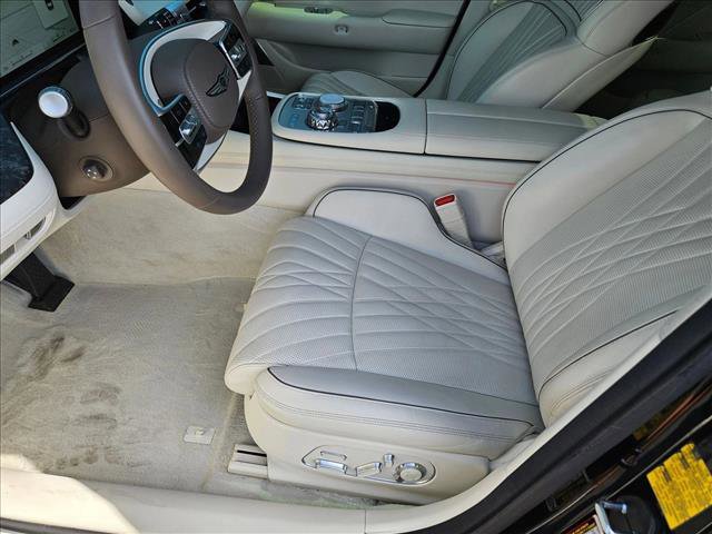 Used 2024 Genesis G90 3.5T image 13