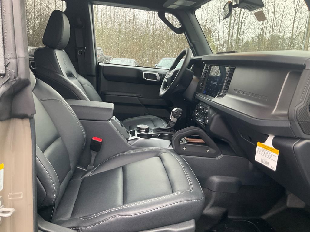 New 2026 Ford Bronco Badlands image 12