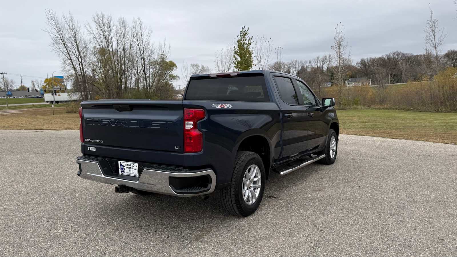Used 2022 Chevrolet Silverado 1500 LT image 4