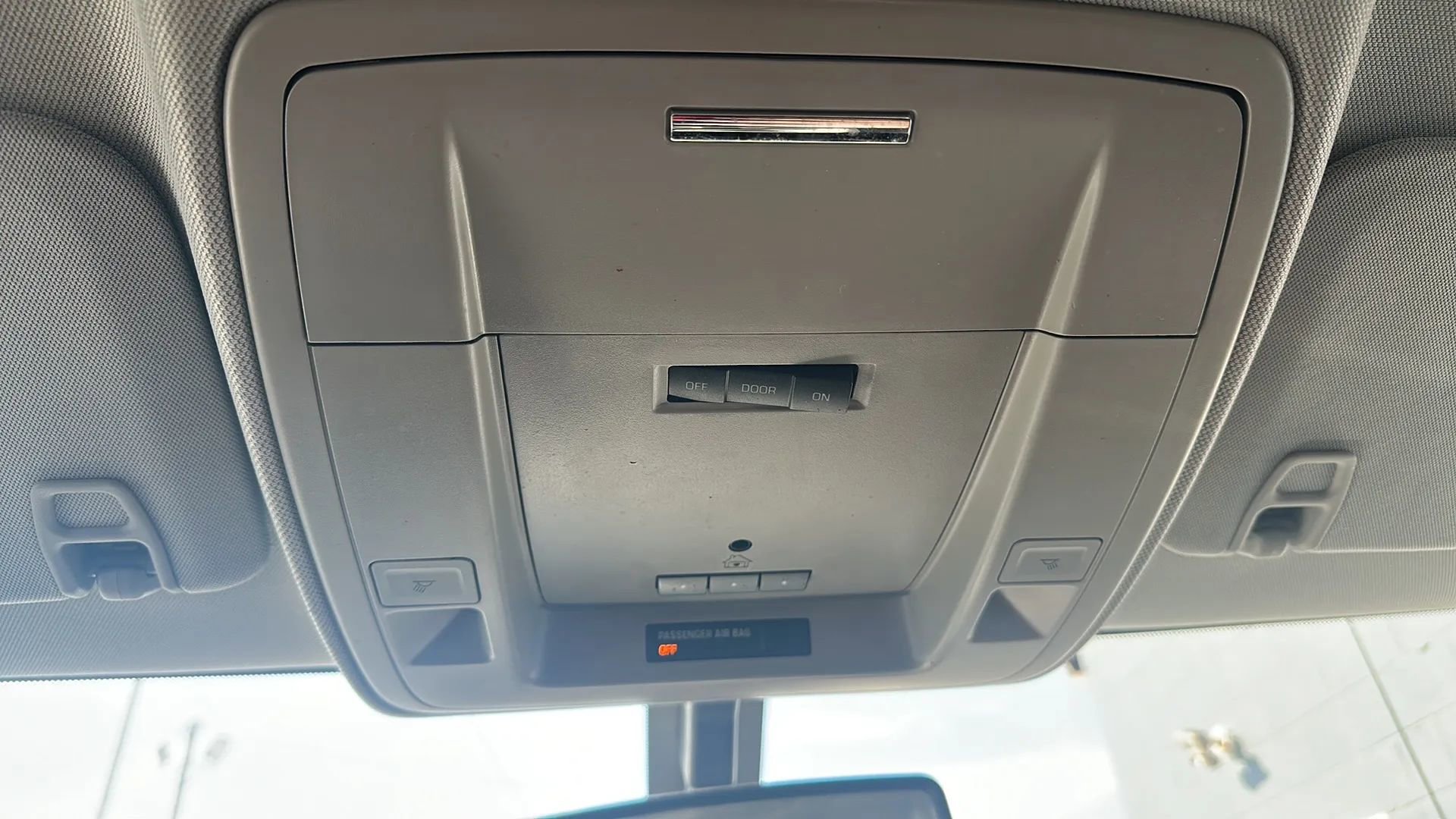 Used 2017 GMC Sierra 1500 SLE w/ SLE Value Package image 22