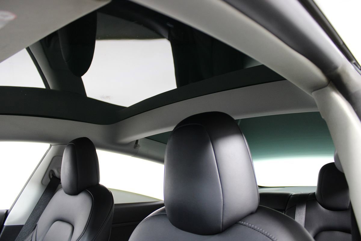 Used 2022 Tesla Model 3 Long Range image 9