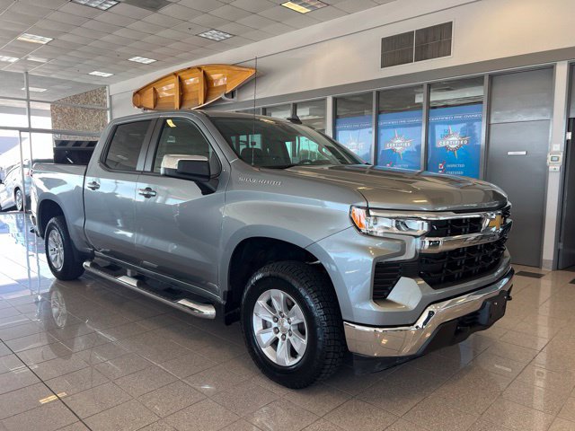Used 2023 Chevrolet Silverado 1500 LT w/ Protection Package AWD/4WD image 5