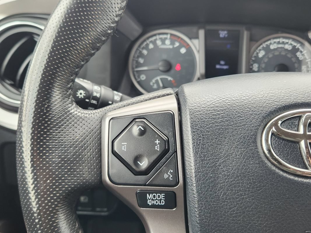 Used 2019 Toyota Tacoma SR5 AWD/4WD image 31
