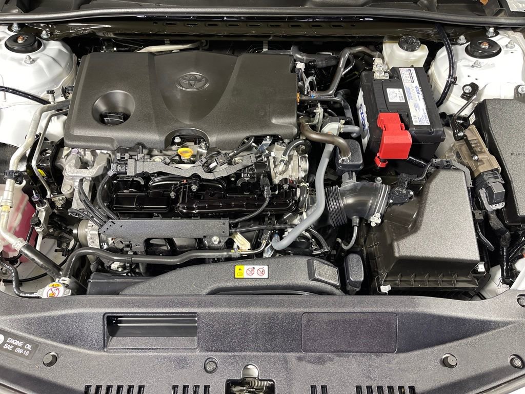 Certified 2023 Toyota Camry SE image 9