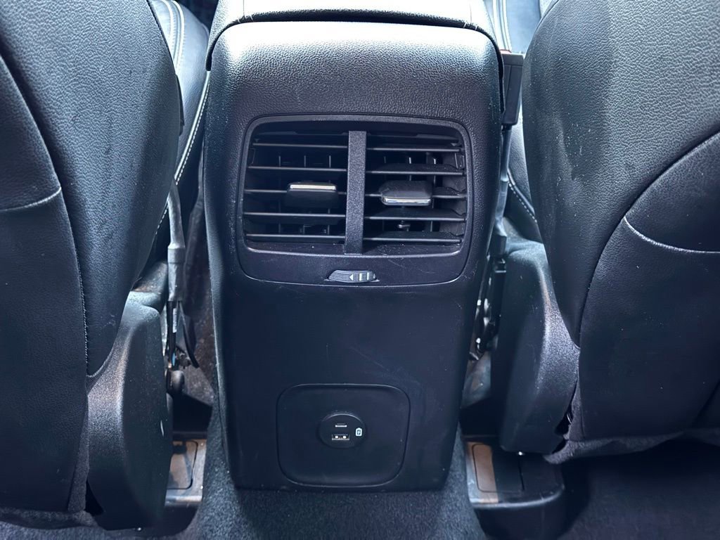 Certified 2020 Ford Escape Titanium AWD/4WD image 9