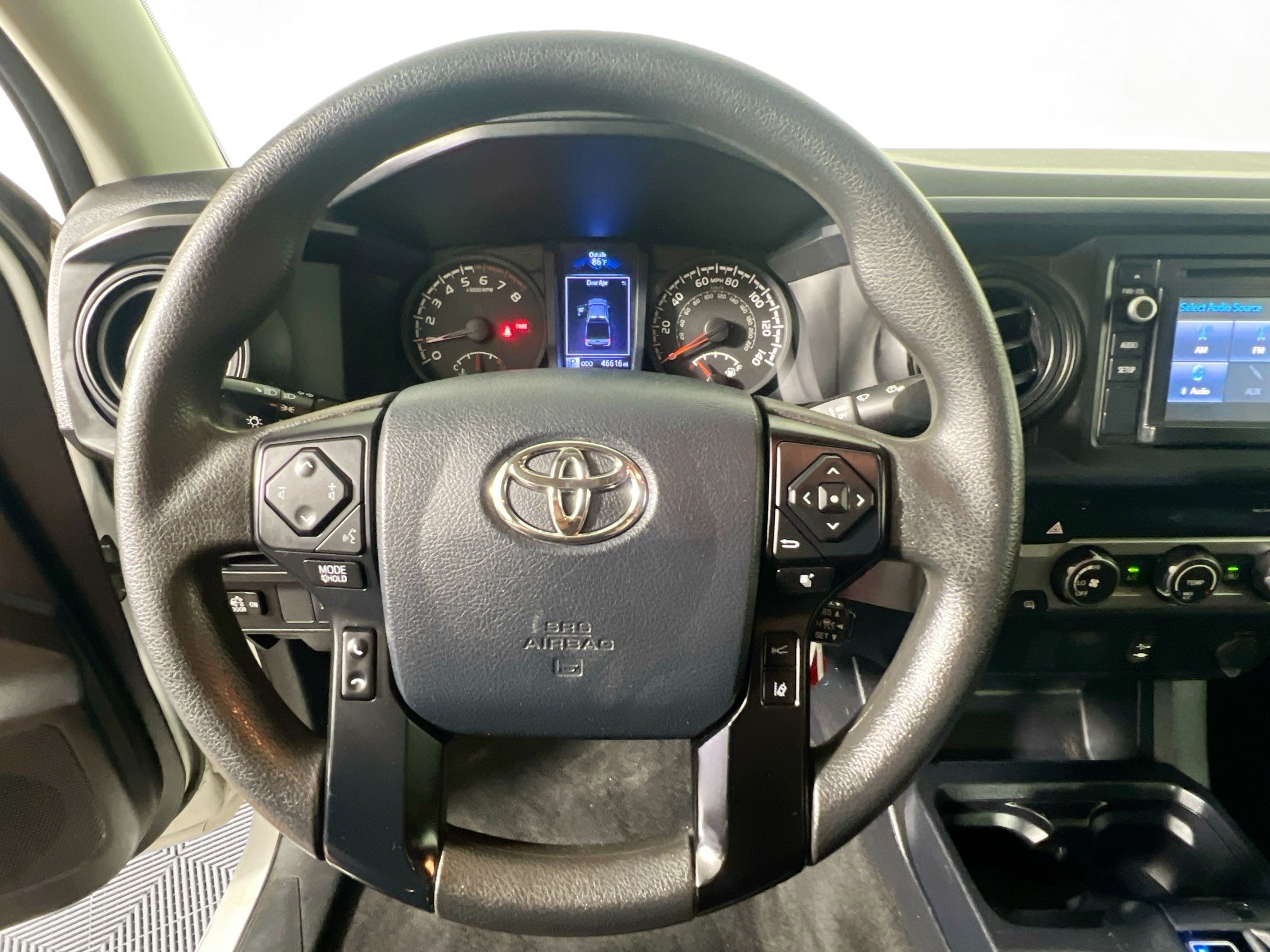 Used 2019 Toyota Tacoma SR w/ SR Convenience Package RWD image 17