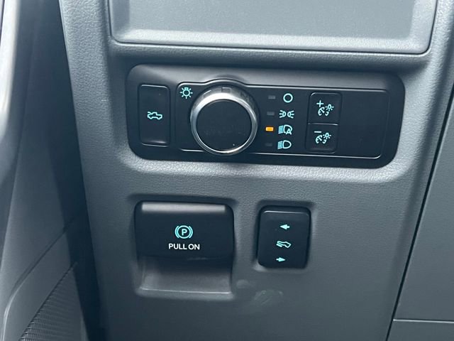 New 2025 Ford F150 Lightning XLT image 24