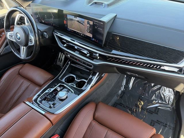 Used 2024 BMW X7 M60i w/ Executive Package image 13