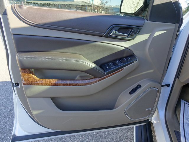 Used 2016 Chevrolet Tahoe LTZ image 12