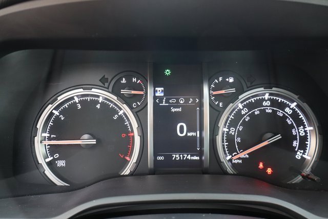 Used 2021 Toyota 4Runner Venture image 13