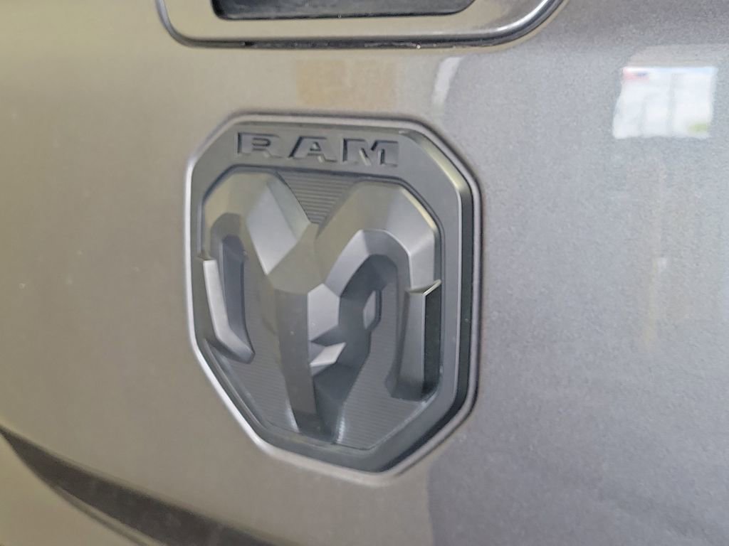 Used 2021 RAM 1500 Laramie w/ Sport Appearance Package image 8