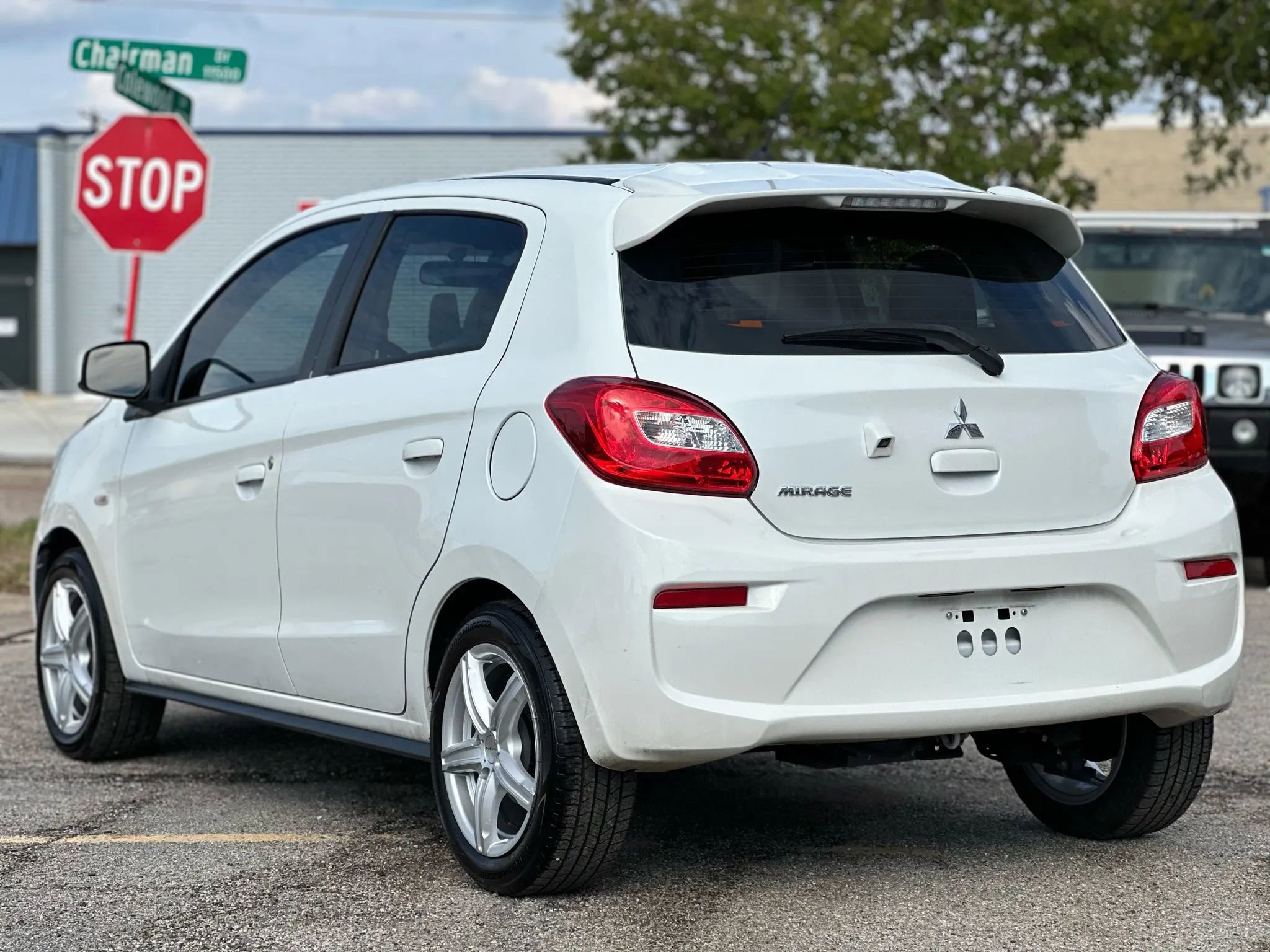 Used 2020 Mitsubishi Mirage ES image 4