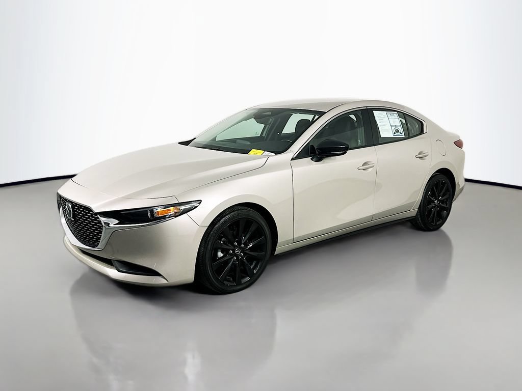 Used 2024 MAZDA MAZDA3 s FWD image 3