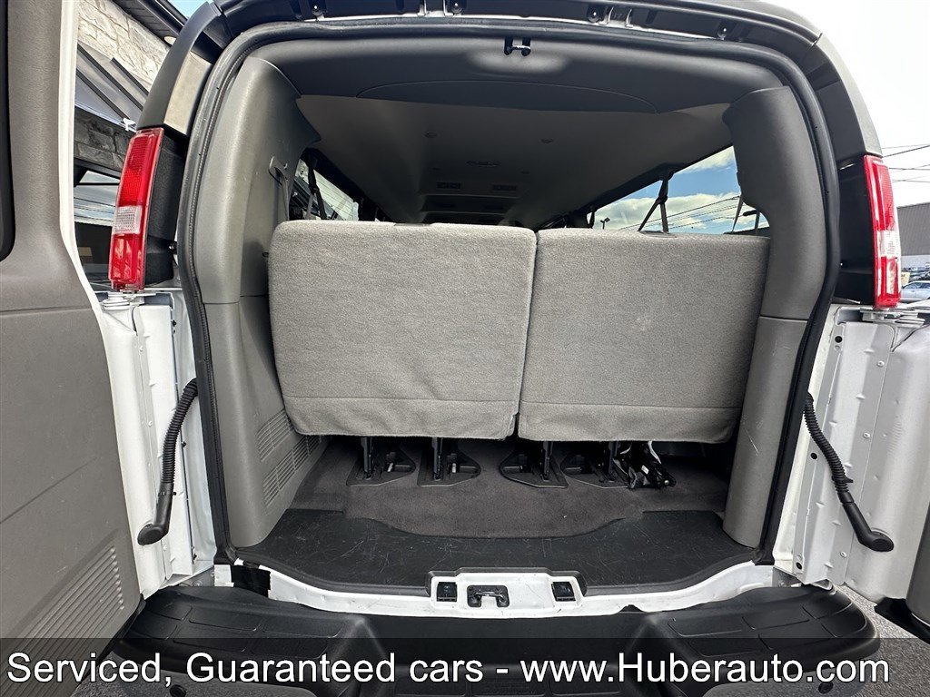 Used 2023 Chevrolet Express 3500 LT w/ LT Preferred Equipment Group image 23