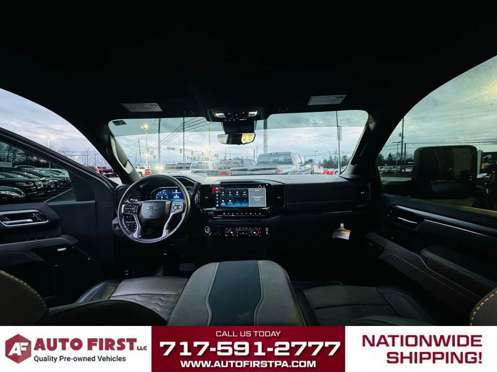 Used 2024 Chevrolet Silverado 2500 ZR2 w/ Technology Package image 25