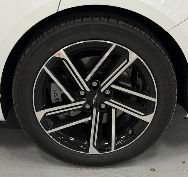 New 2026 Genesis G80 2.5T Advanced image 8