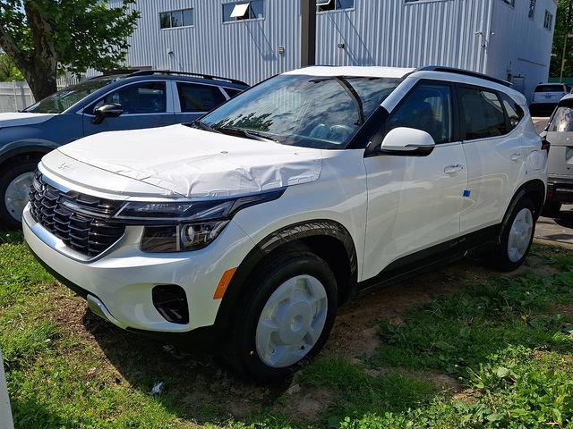 New 2026 Kia Seltos EX w/ EX Sunroof Package AWD/4WD image 2
