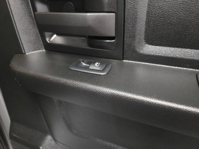 Used 2024 RAM 3500 Tradesman w/ Chrome Appearance Group image 31