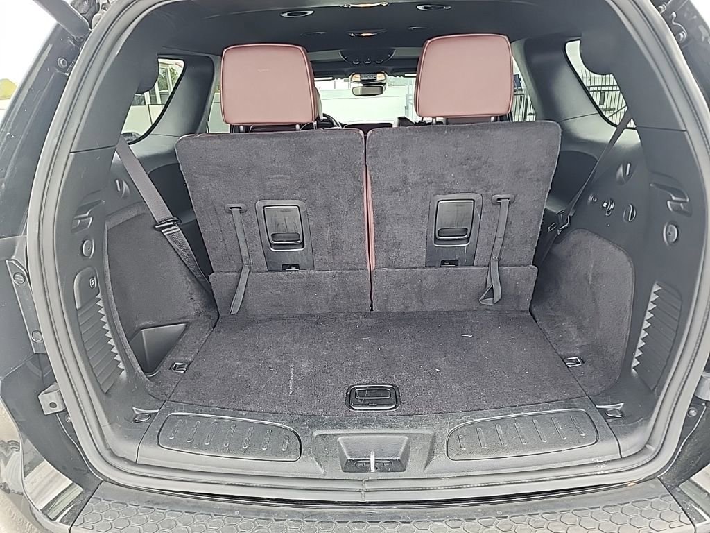 Used 2025 Dodge Durango R/T w/ Blacktop Package image 8