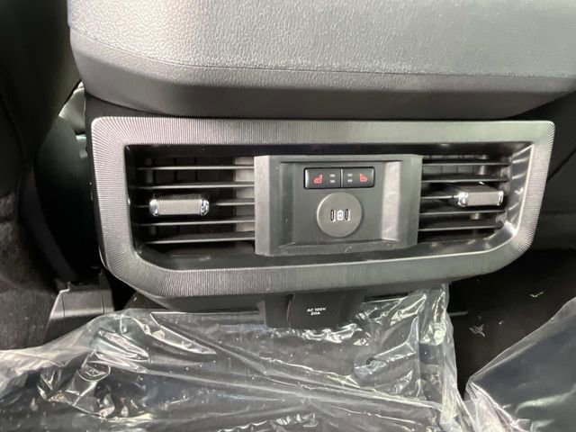 New 2026 Ford F250 Platinum image 19
