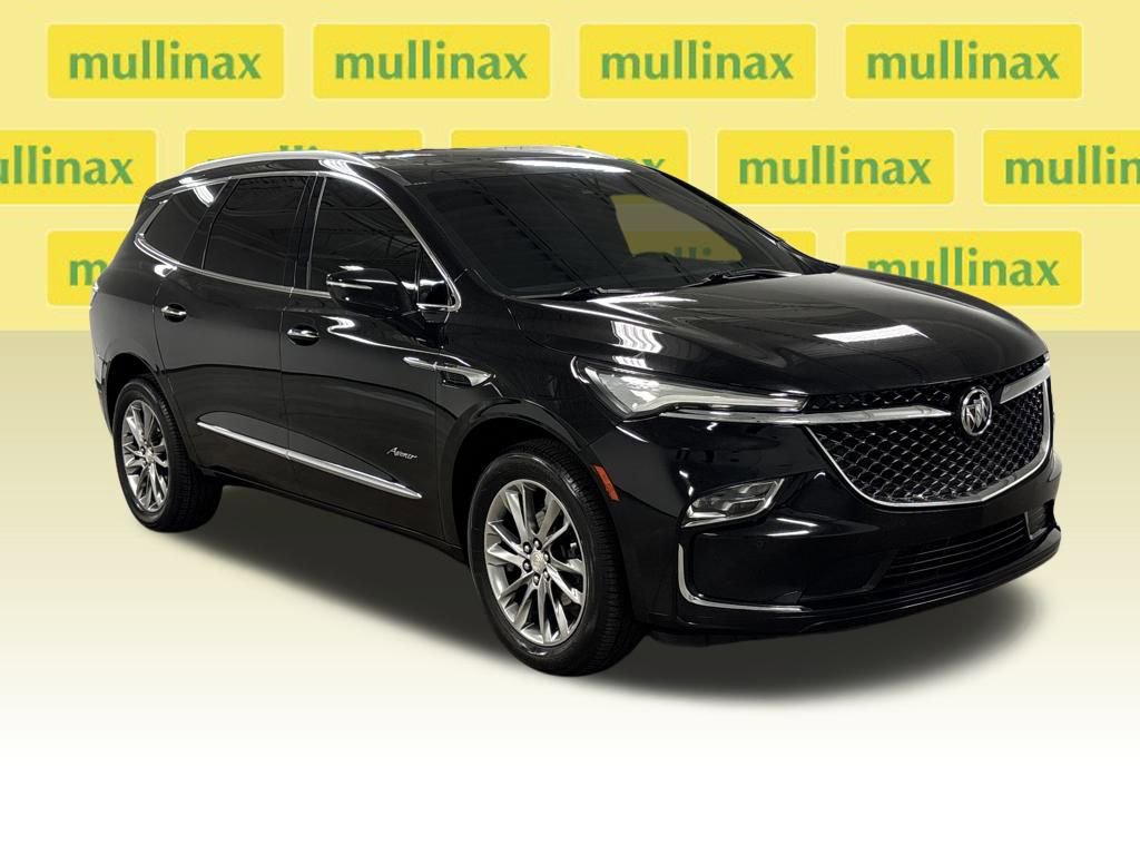 Certified 2022 Buick Enclave Avenir w/ Avenir Technology Package image 2