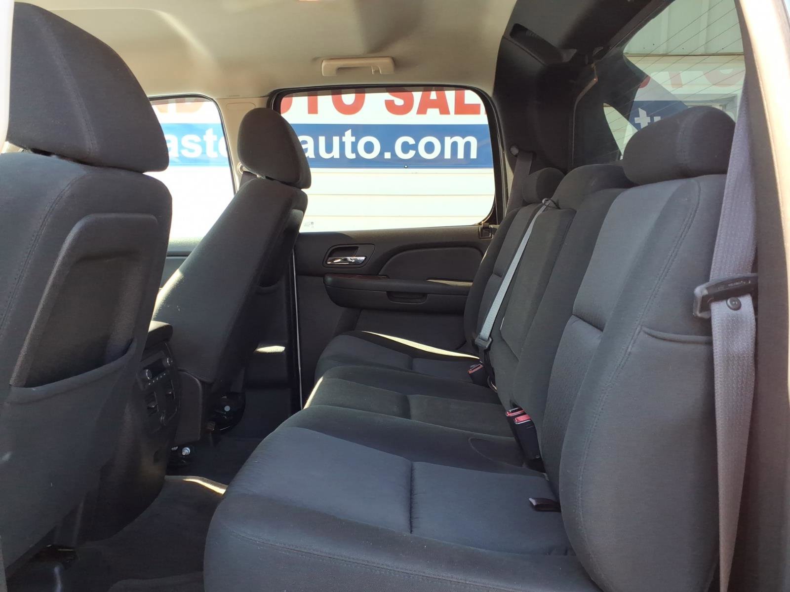 Used 2012 Chevrolet Avalanche LS AWD/4WD image 10