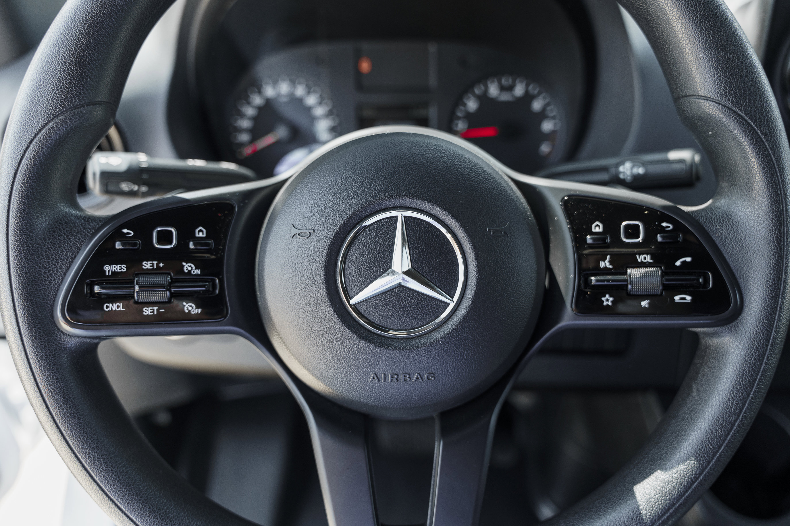 Used 2020 Mercedes-Benz Sprinter 2500 image 14