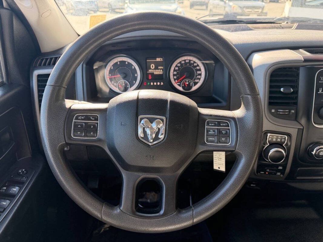 Used 2018 RAM 1500 Tradesman AWD/4WD image 10