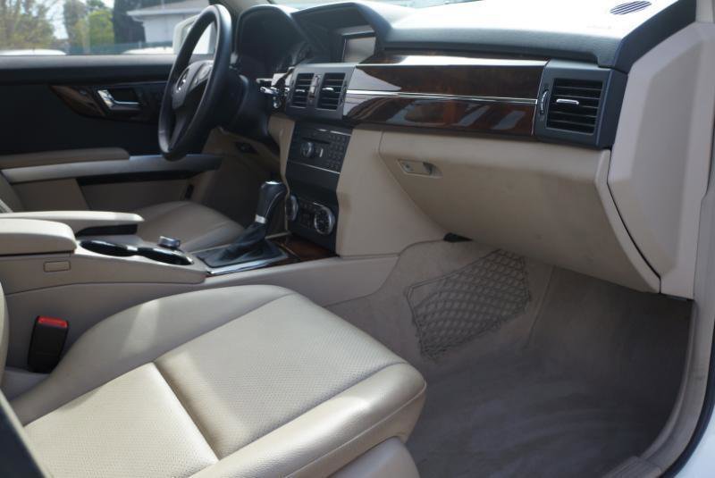 Used 2011 Mercedes-Benz GLK 350 2WD image 39