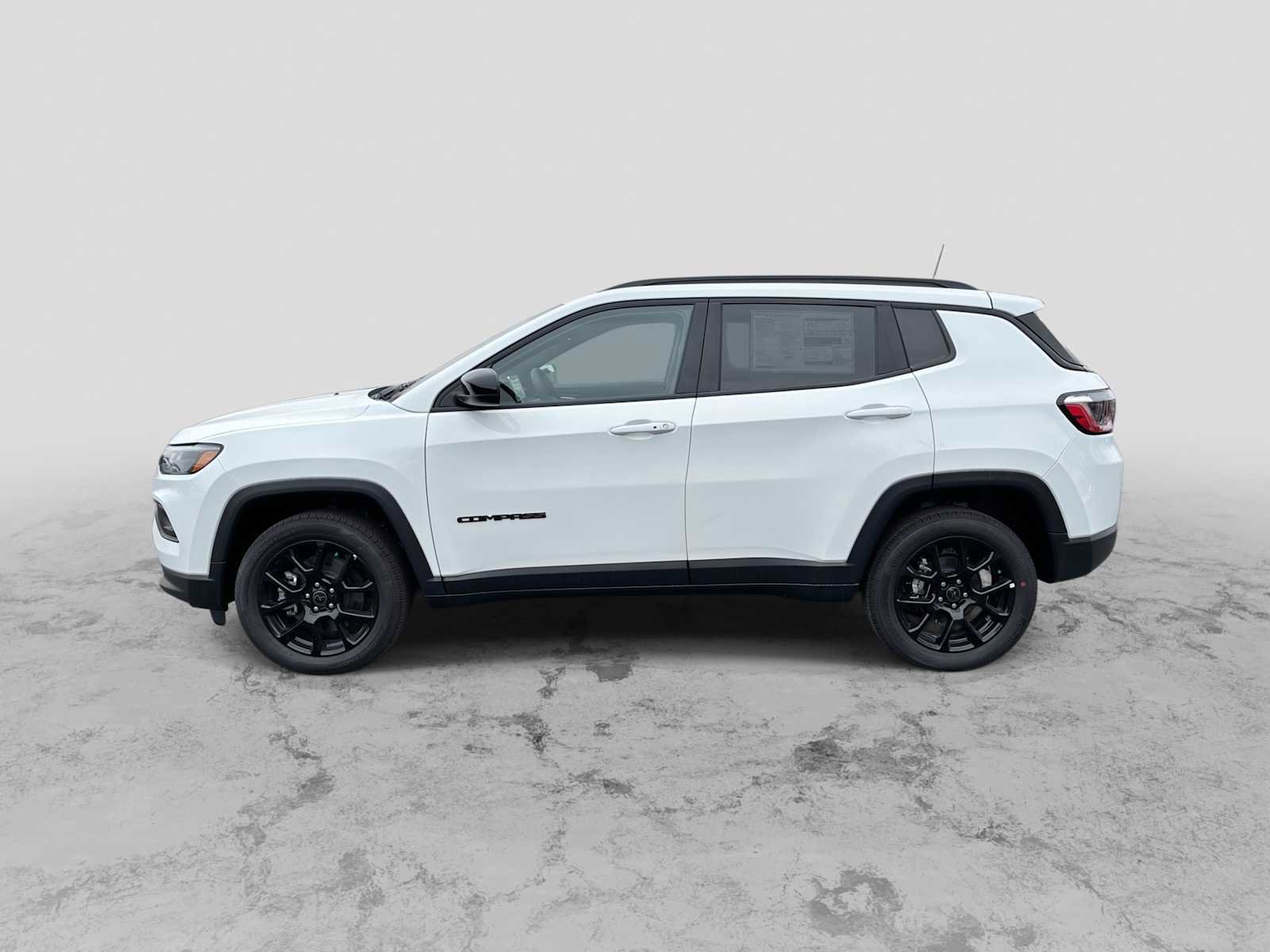 New 2026 Jeep Compass Latitude image 5
