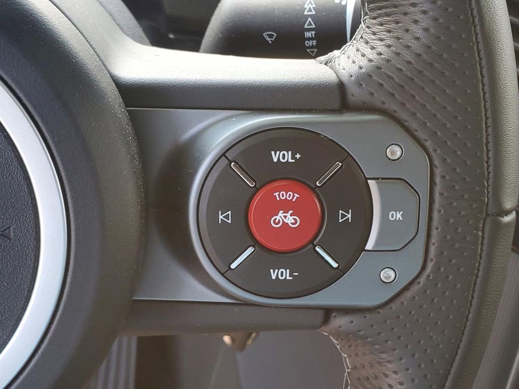 Used 2025 INEOS Grenadier AWD/4WD image 20