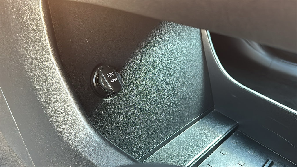 Certified 2025 Hyundai Santa Fe Limited FWD image 28