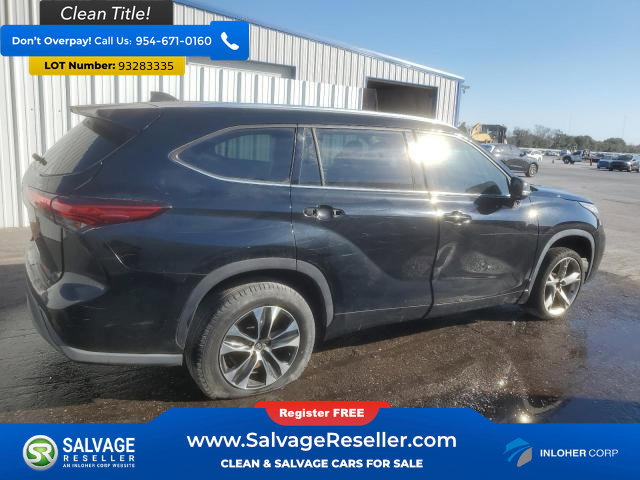Used 2020 Toyota Highlander XLE image 4