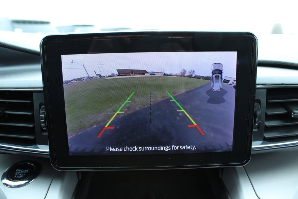 Used 2024 Ford Explorer XLT w/ Equipment Group 202A image 37