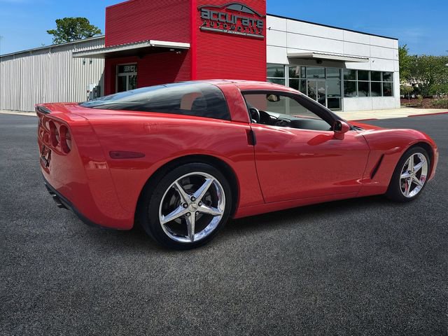 Used 2011 Chevrolet Corvette Coupe w/ 1LT image 5