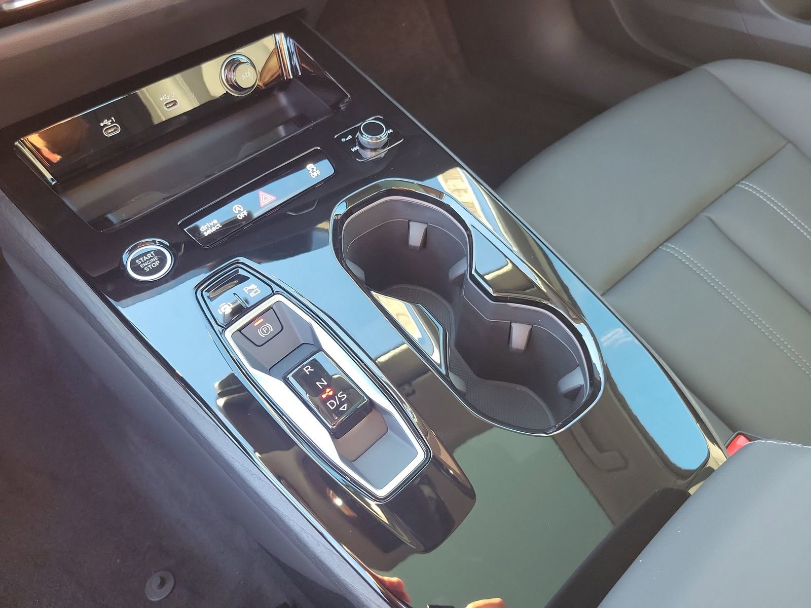 New 2025 Audi A5 2.0T Premium Plus AWD/4WD image 28