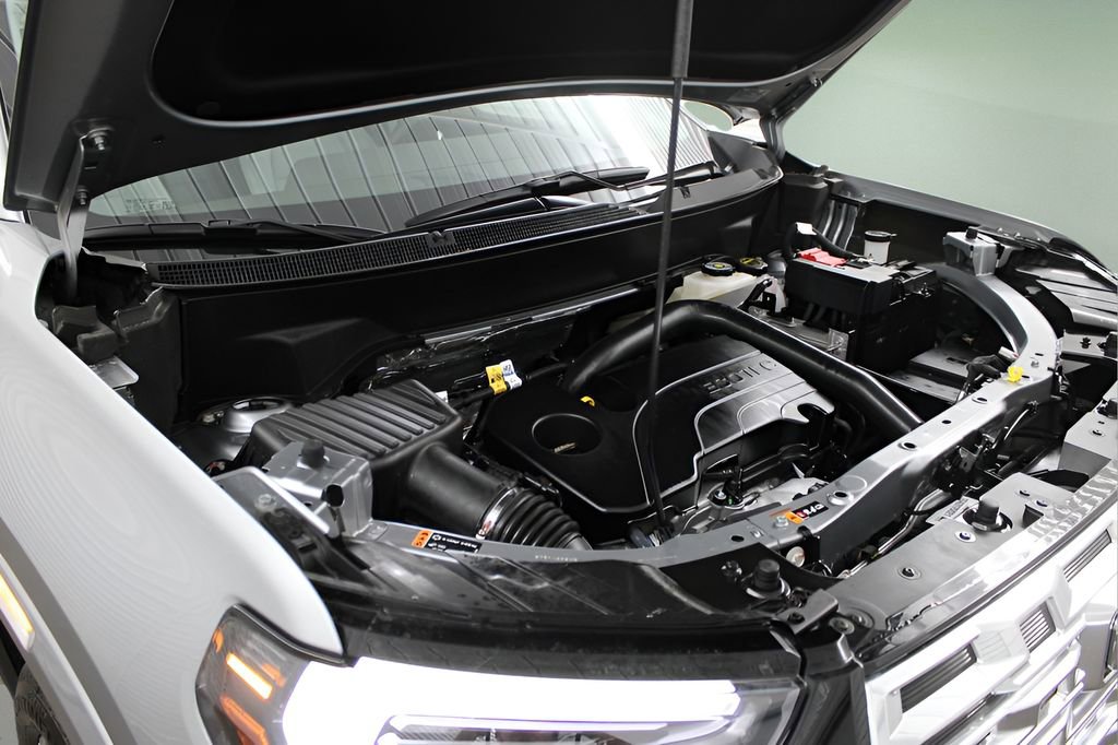 Used 2026 GMC Terrain Denali image 25