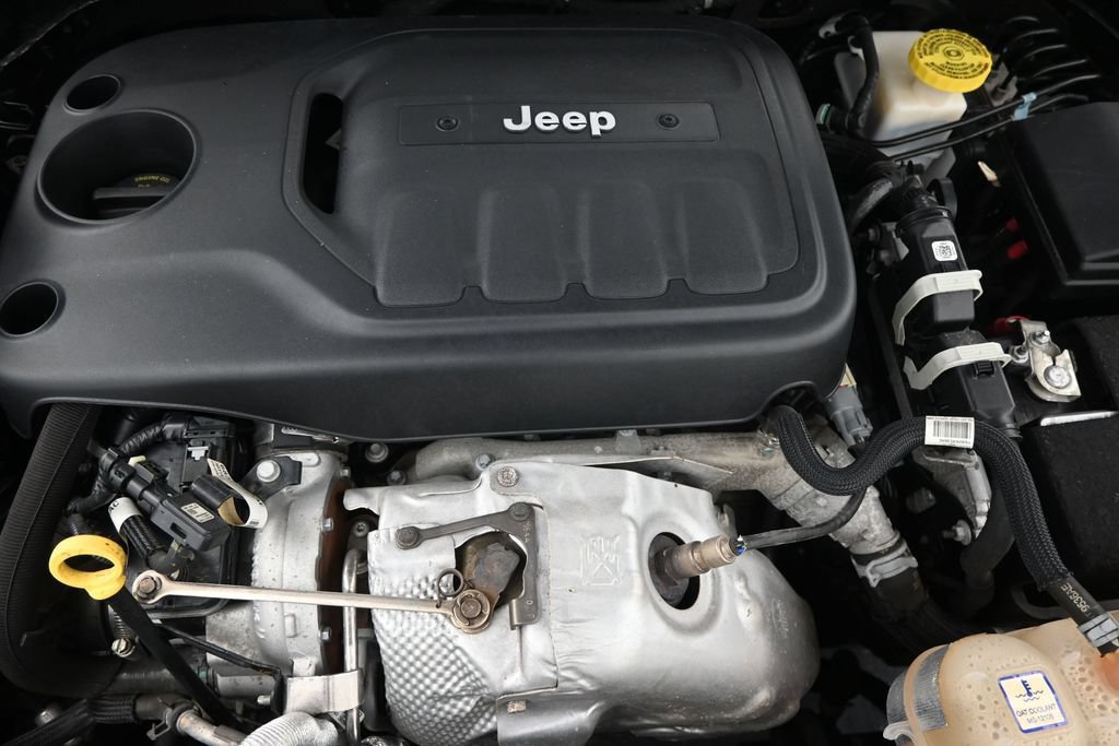Used 2022 Jeep Cherokee Limited AWD/4WD image 46