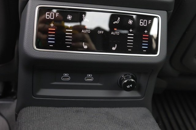 New 2025 Audi S6 Prestige image 18