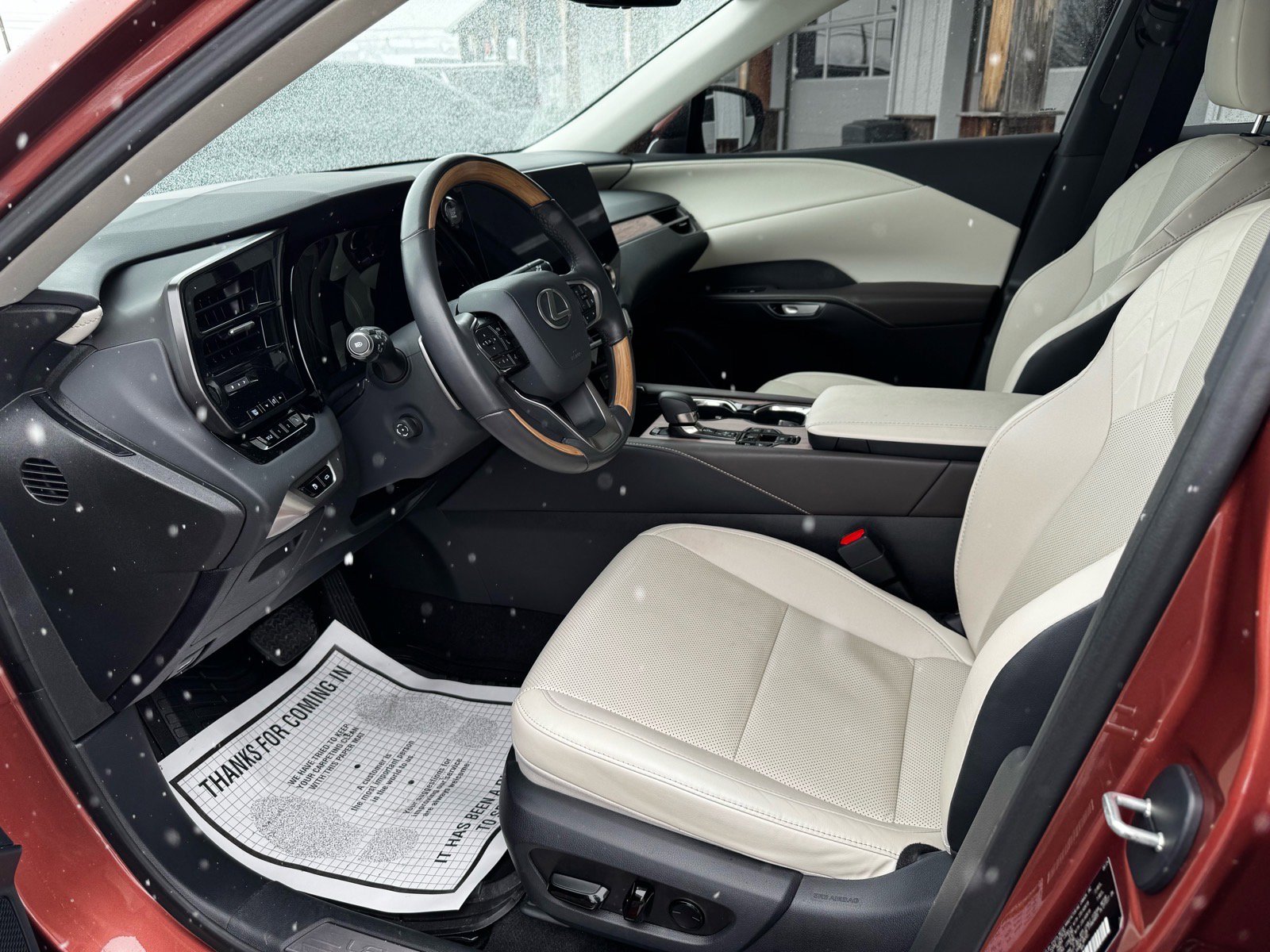 Used 2024 Lexus RX 350 Premium AWD/4WD image 11