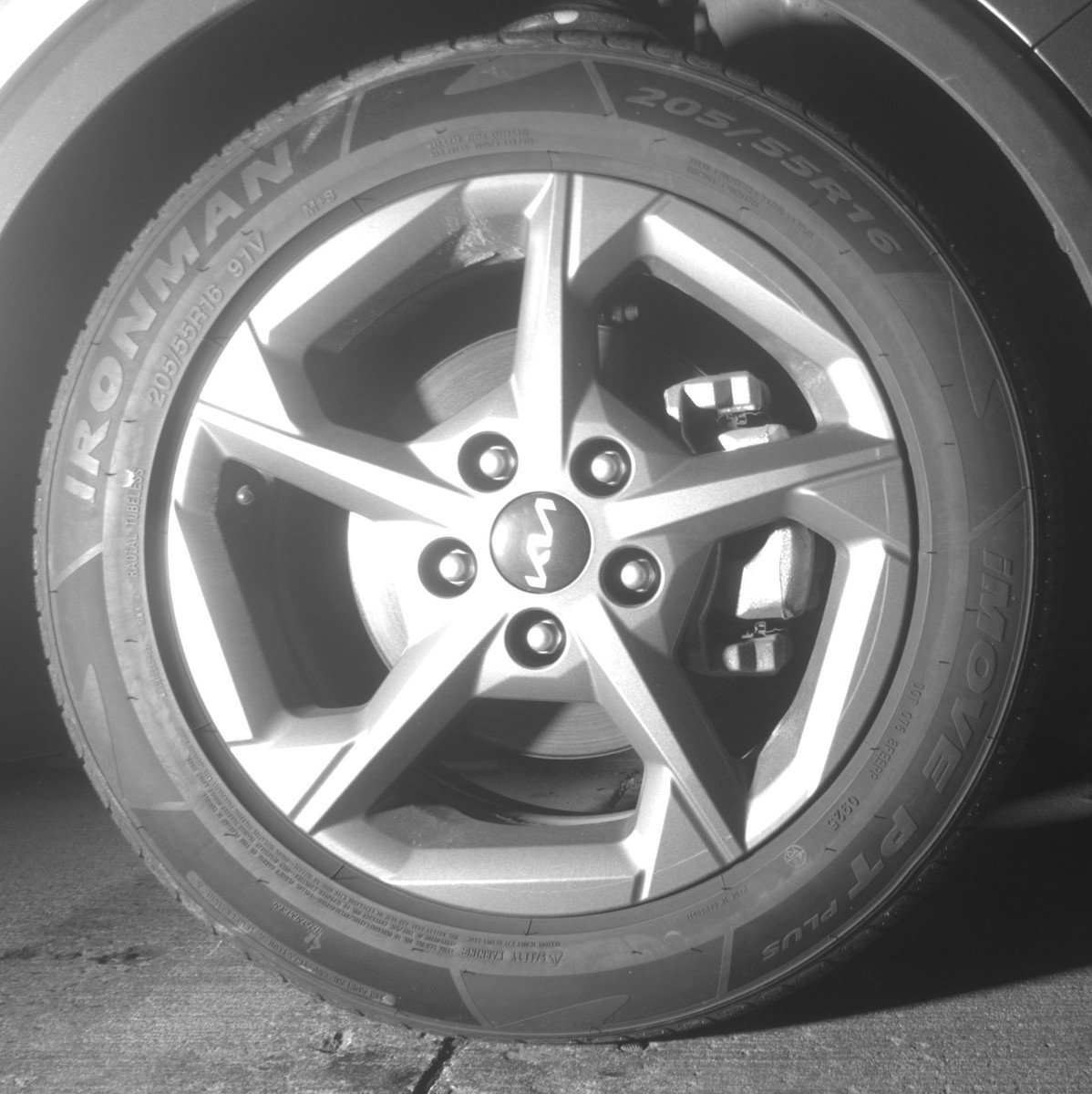 Used 2025 Kia K4 LXS FWD image 13