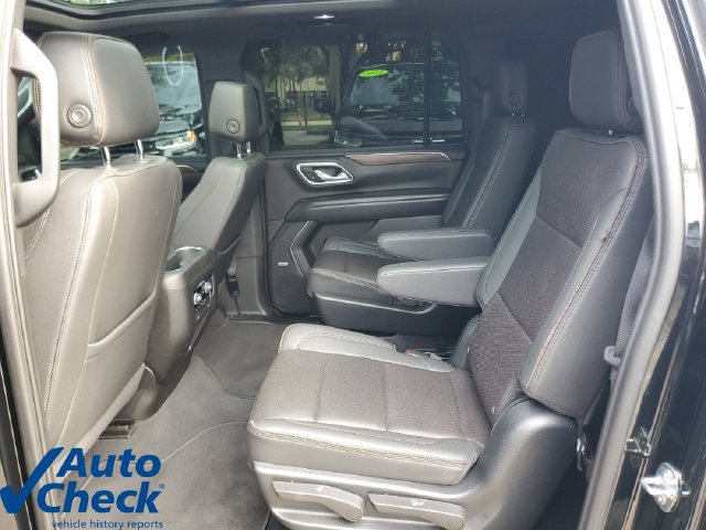 Certified 2023 Chevrolet Suburban High Country RWD image 13