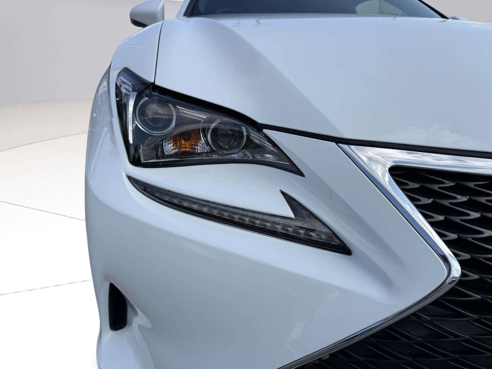 Used 2015 Lexus RC 350 w/ F Sport w/Summer Tires RWD image 10