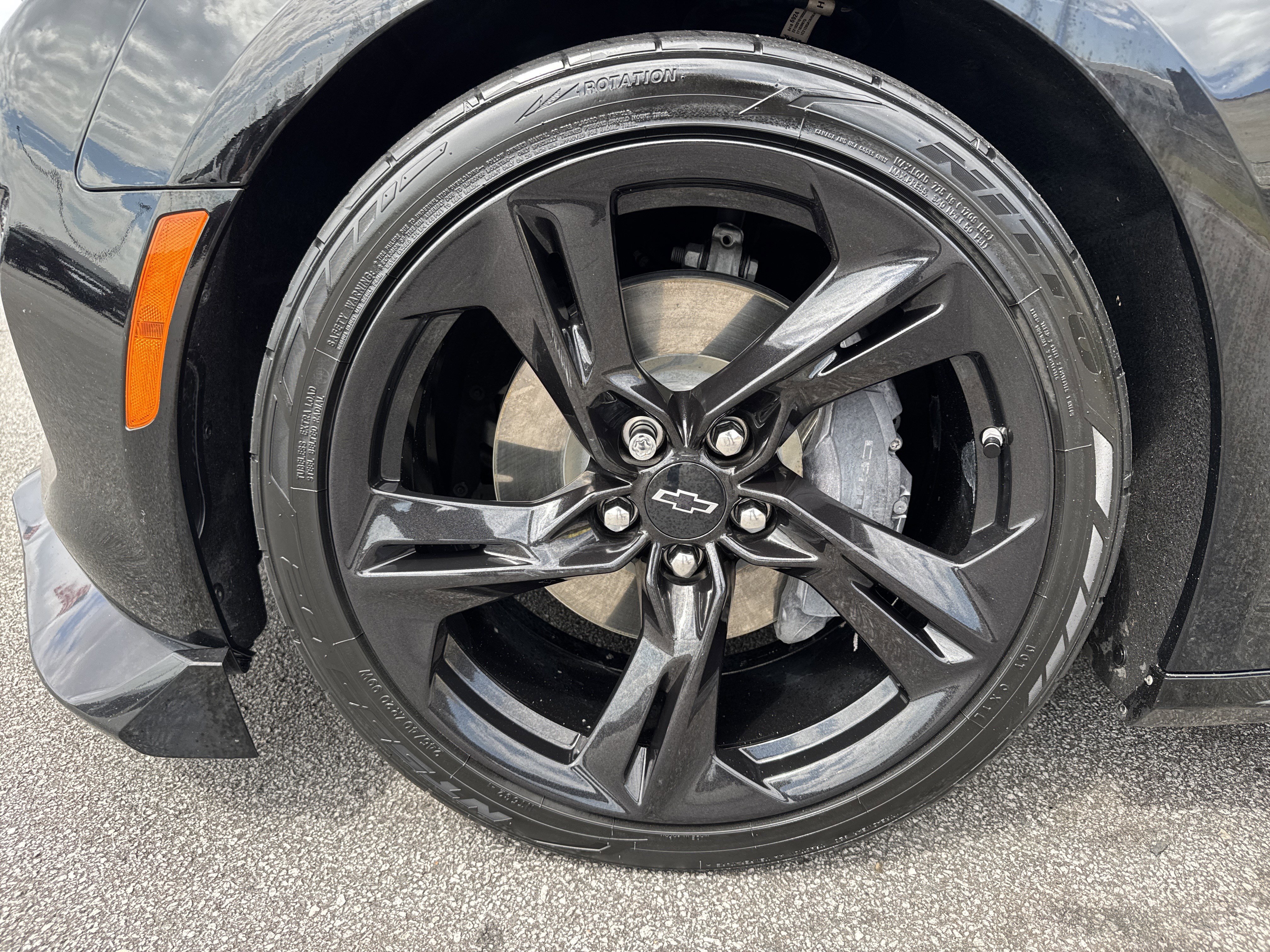 Used 2022 Chevrolet Camaro LT w/ RS Package image 13